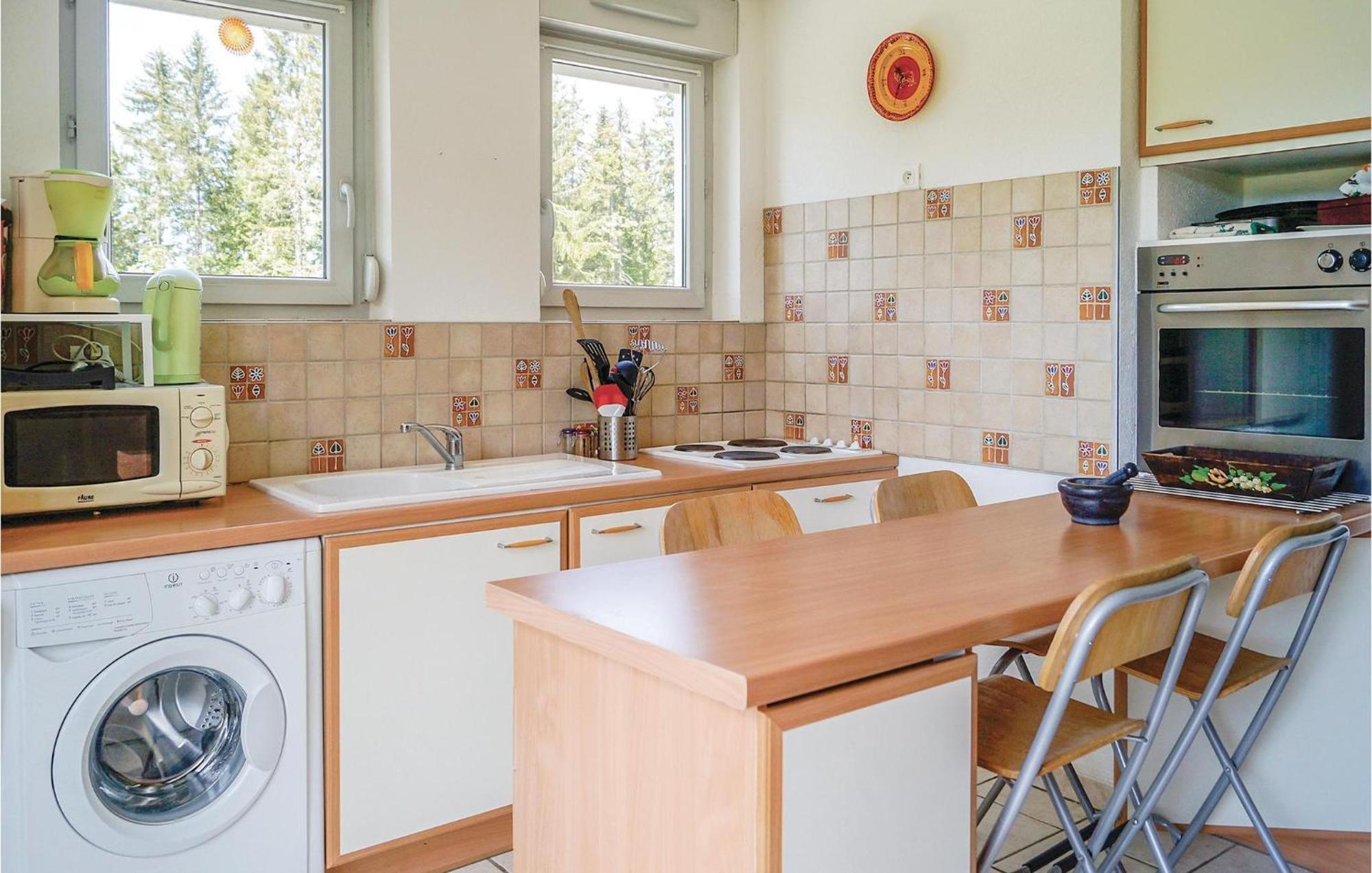 Cozy Apartment In Premanon With Kitchenette Prémanon Exterior foto